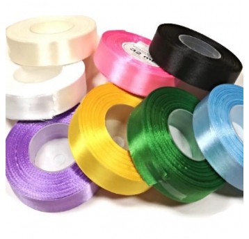 Wstążka satynowa 2,5cm x 32mb